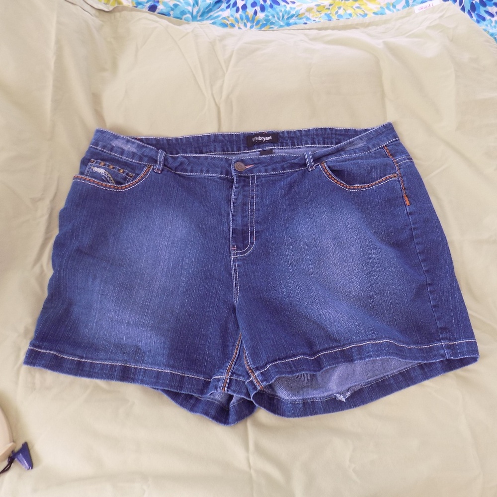 Lane Bryant Denim Shorts Size 26